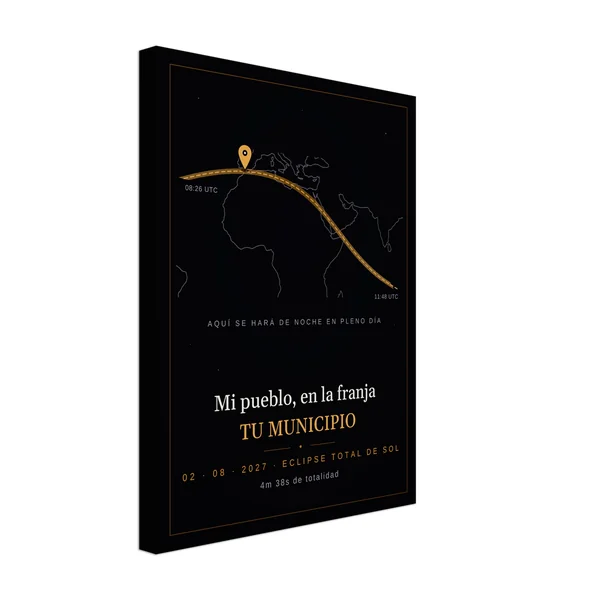 Llenç de l’eclipsi. Eclipsi total del 2 d’agost del 2027. Disseny «El meu poble, a la franja (2027)», estampació gran en una cara. Porta impresos el nom del municipi, l’hora del màxim i, si allà l’eclipsi és total, quant dura